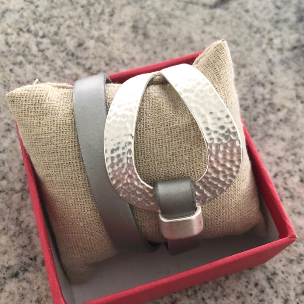 NWB Saachi Leather Silver-tone Wrap Bracelet